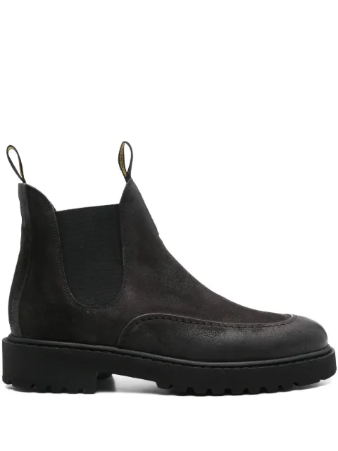 Doucal's suede ankle boots