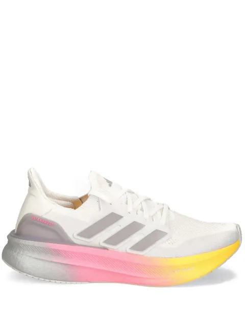 adidas Tênis Ultraboost 5X com cadarço