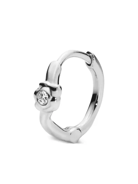 Maria Black arete Flora en oro blanco de 14kt con diamante