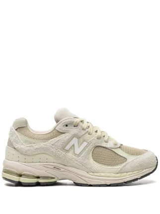 New Balance 2002R “Green” スニーカー | グリーン | FARFETCH JP