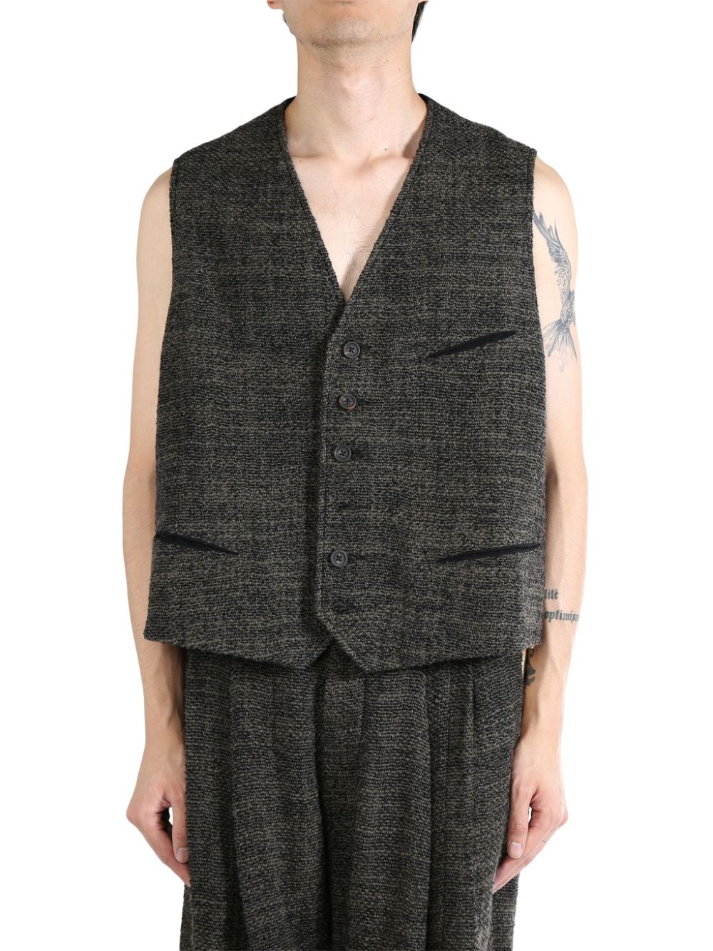 V-neck waistcoat