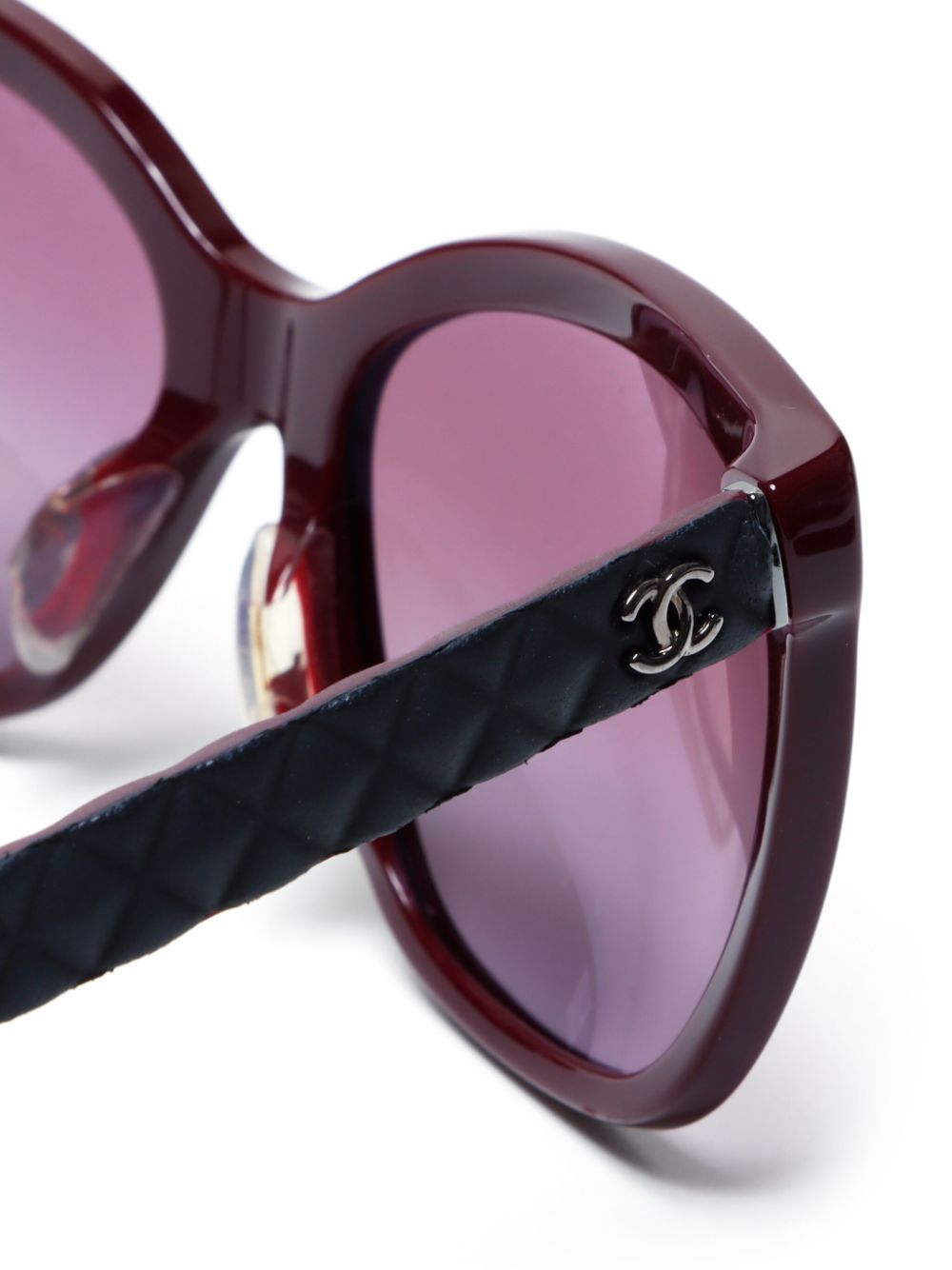 CHANEL 2000s logo cat-eye frame sunglasses Women