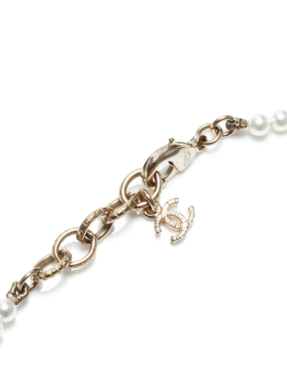 Pre-owned Chanel 2019 Cc Faux-pearl Necklace In Neutrals
