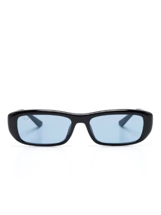 Ray-Ban