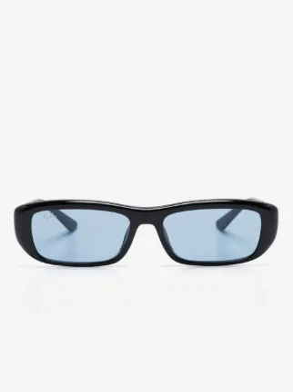 Ray-Ban