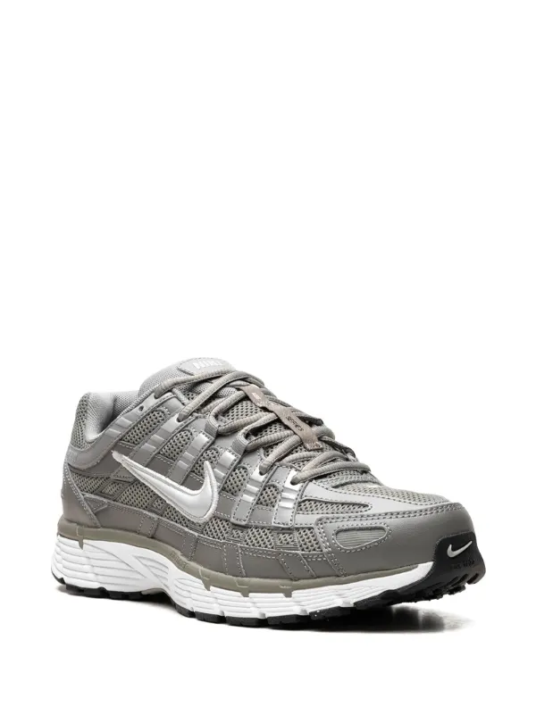 gray nikes