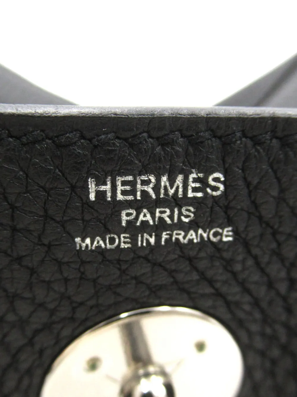 Hermes Pre Owned 2019 Lindy 26 two way Bag Black FARFETCH IE