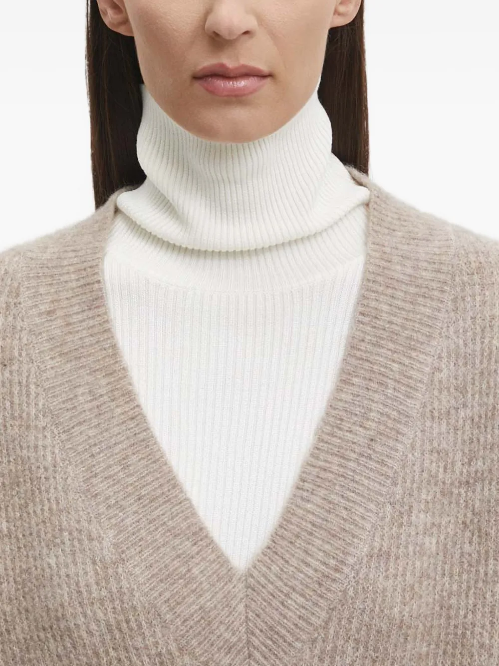 Gestuz Alpha Gz V-neck Sweater In Brown