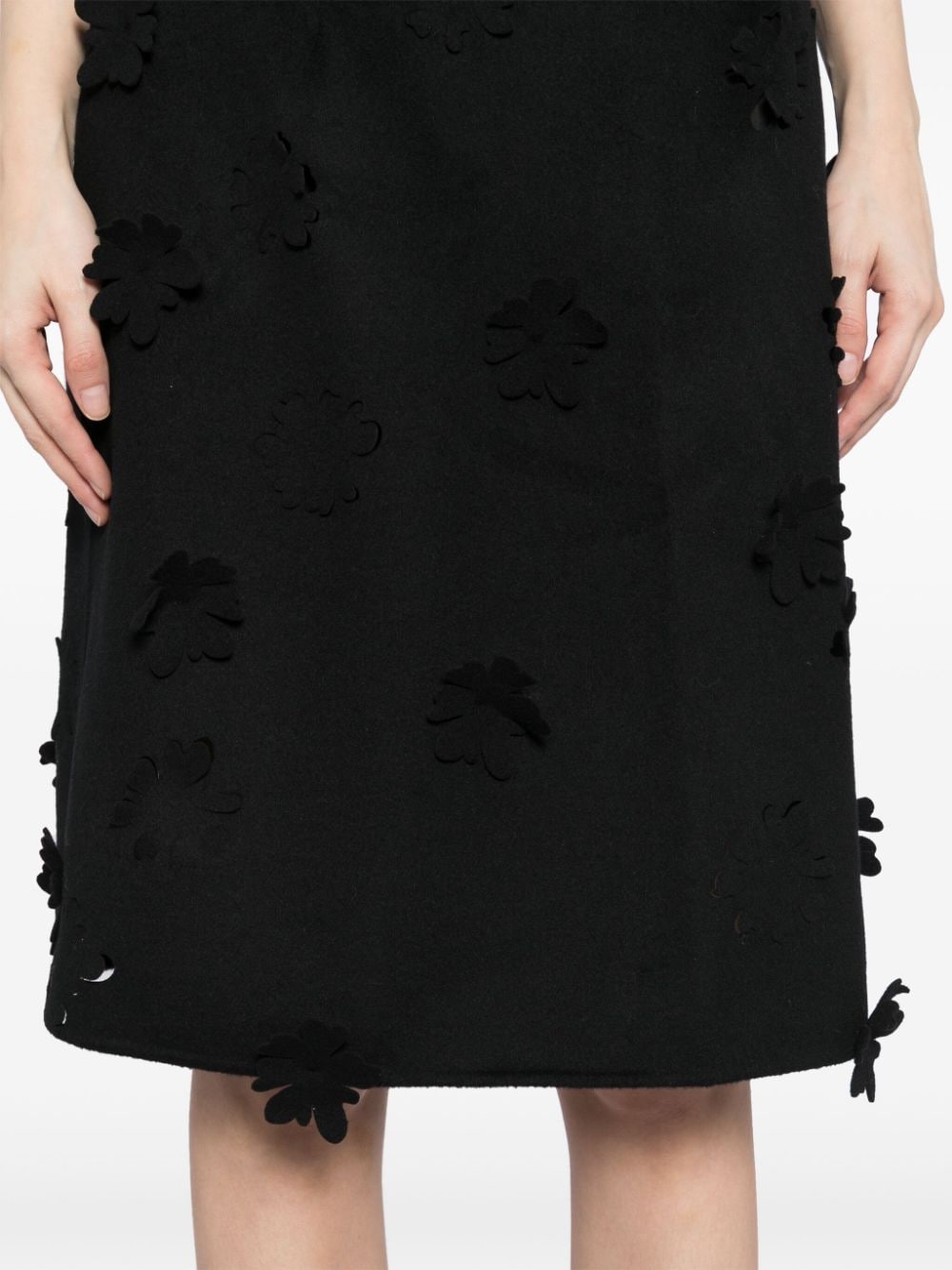 Shop Jnby Floral-embellished A-line Skirt In Black