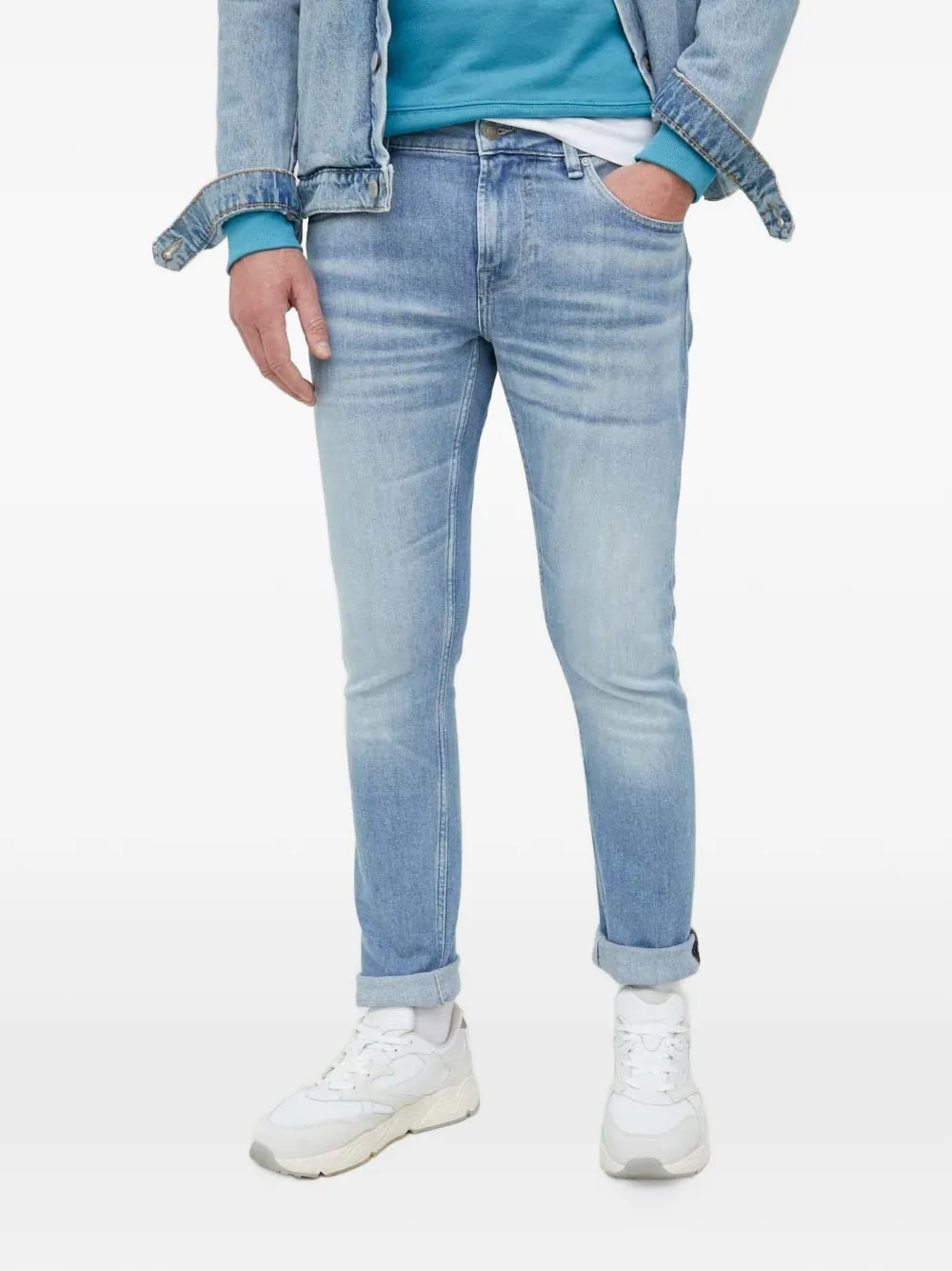 GUESS USA 로고 디테일 진 | 블루 | Image 1