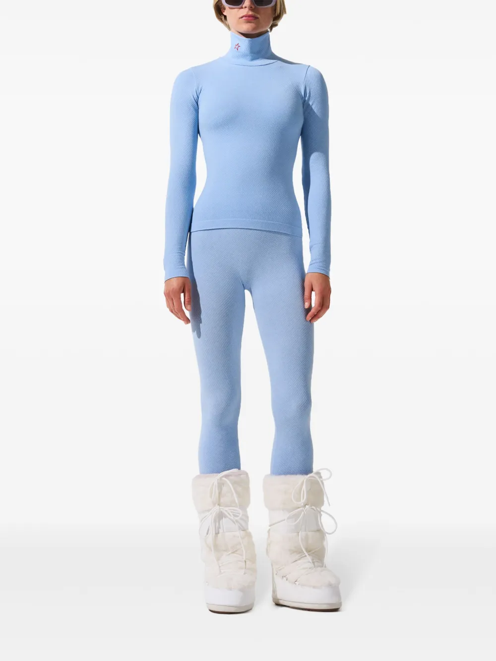 Perfect Moment seamless Thermal T-shirt | Performance T-Shirts | Image 2
