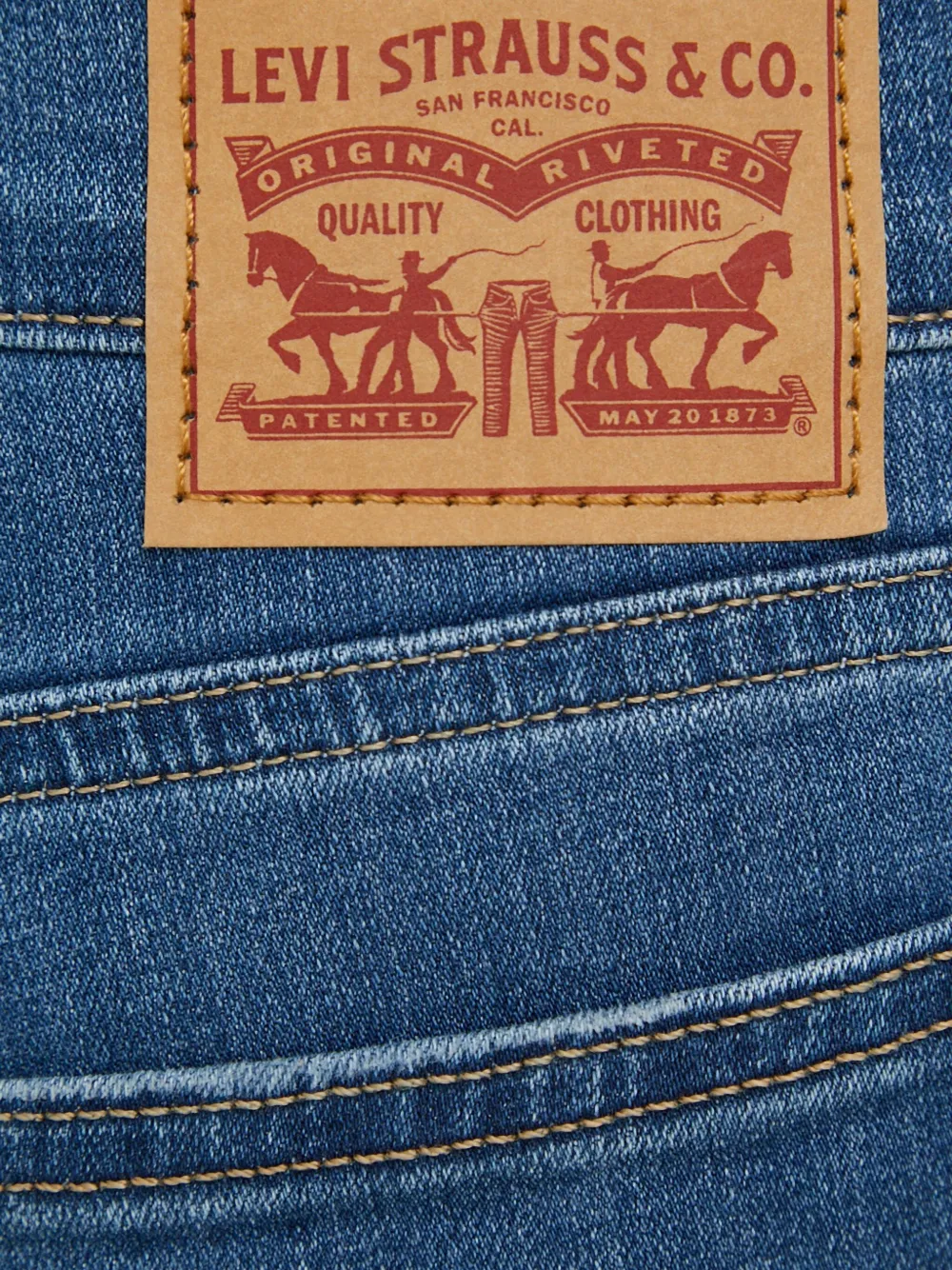 Levi's Belt-loop Jeans In Blue