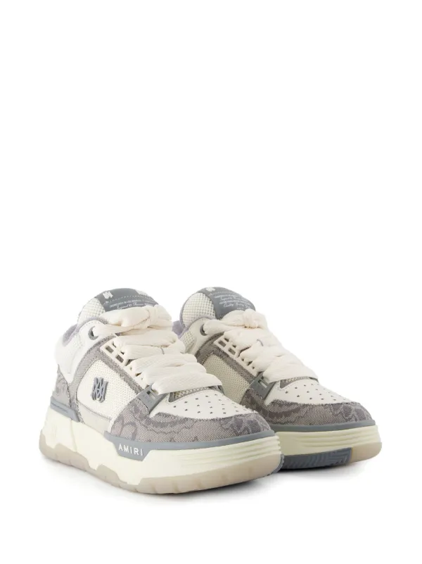 AMIRI スケルトップ バンダナ デニム レザー スニーカー 人気 AMIRI バンダナ デニムスニーカー | ブラック | FARFETCH JP
