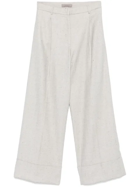 D.Exterior herringbone trousers