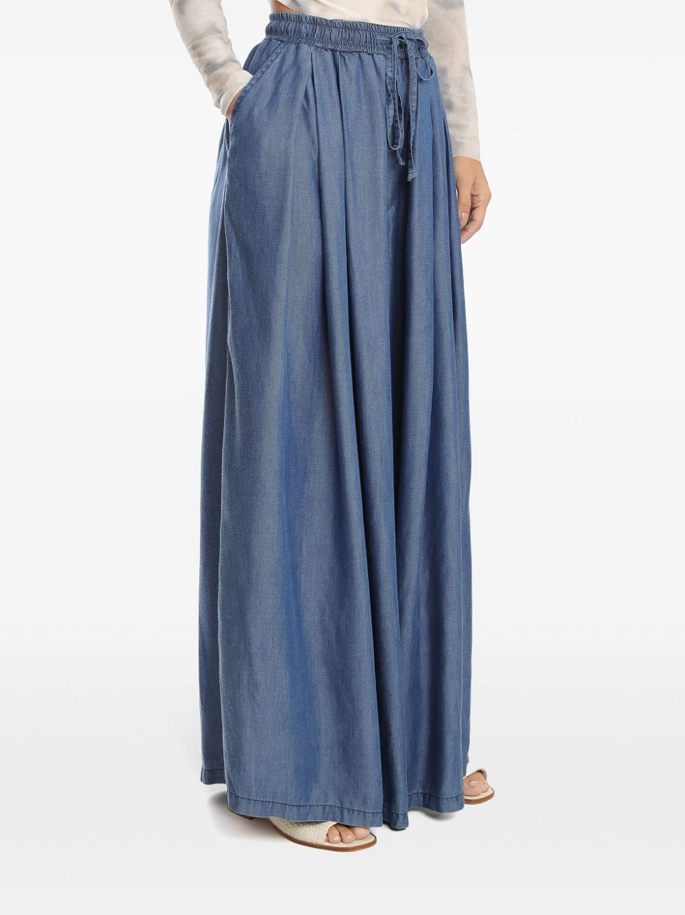 Shop Amapô Wide-leg Jeans In Blue