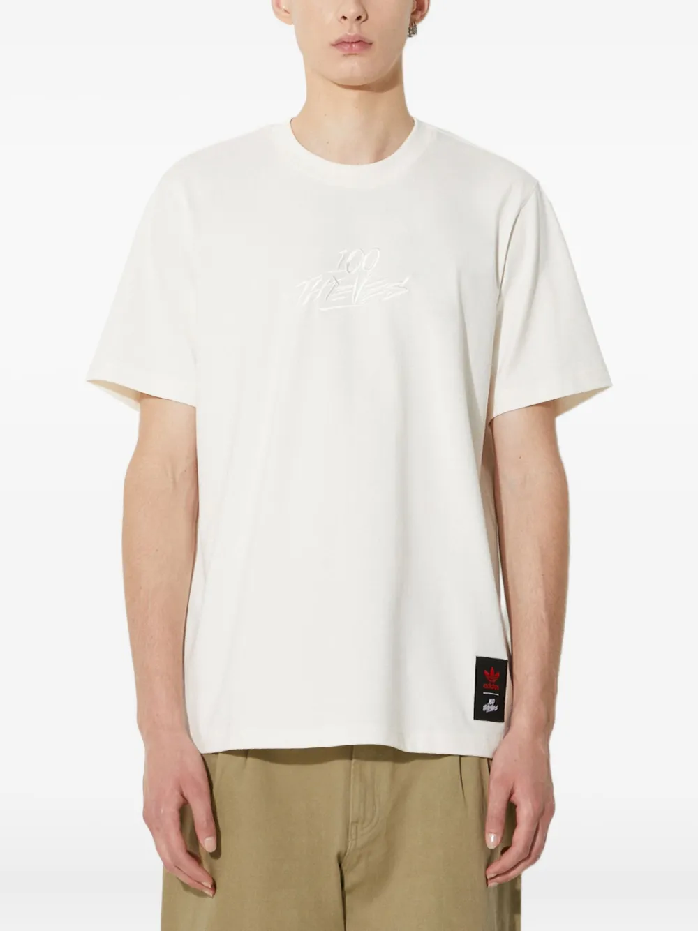 adidas T-shirt con ricamo - Toni neutri