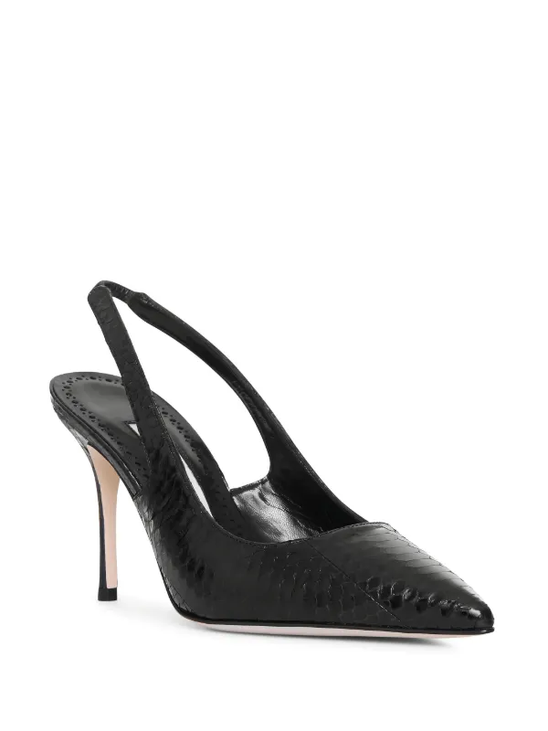 Manolo Blahnik レザーパンプス