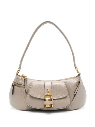 Chloé