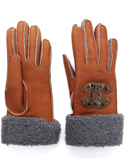 Affordable HOT SALE CHANEL 2000s CC shearling gloves Women