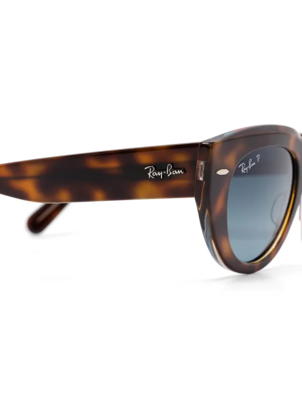 Ray-Ban Doreen Sunglasses | Brown | FARFETCH display picture 3