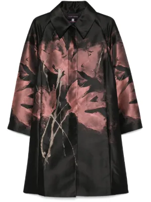 イッセイミヤケ　ISSEY Aライン　コート Issey Miyake Hatching Pleats コート | ブラック | FARFETCH JP