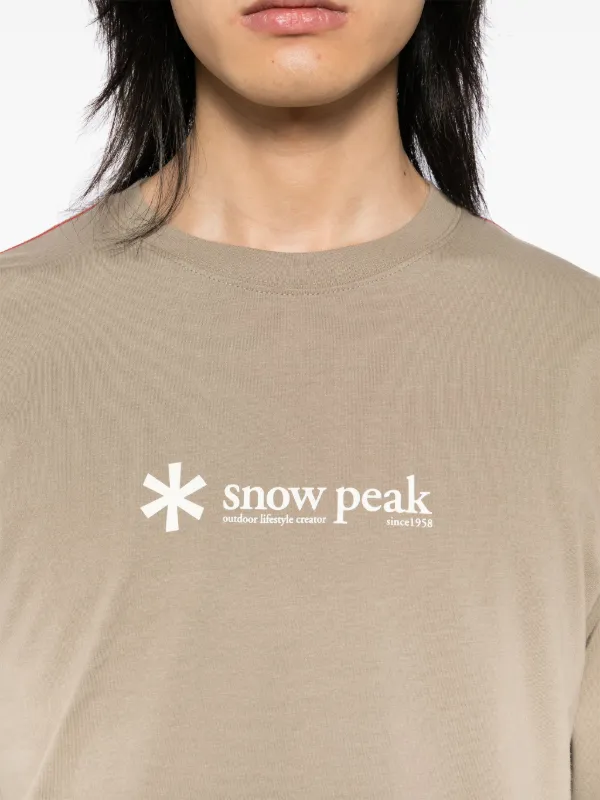 Snow Peak Camiseta De Algodão Com Logo | Neutro | FARFETCH BR Snow Peak Camiseta De Algodão Com Logo | Neutro | FARFETCH BR