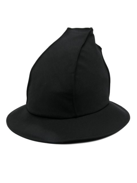 Yohji Yamamoto sombrero asimétrico