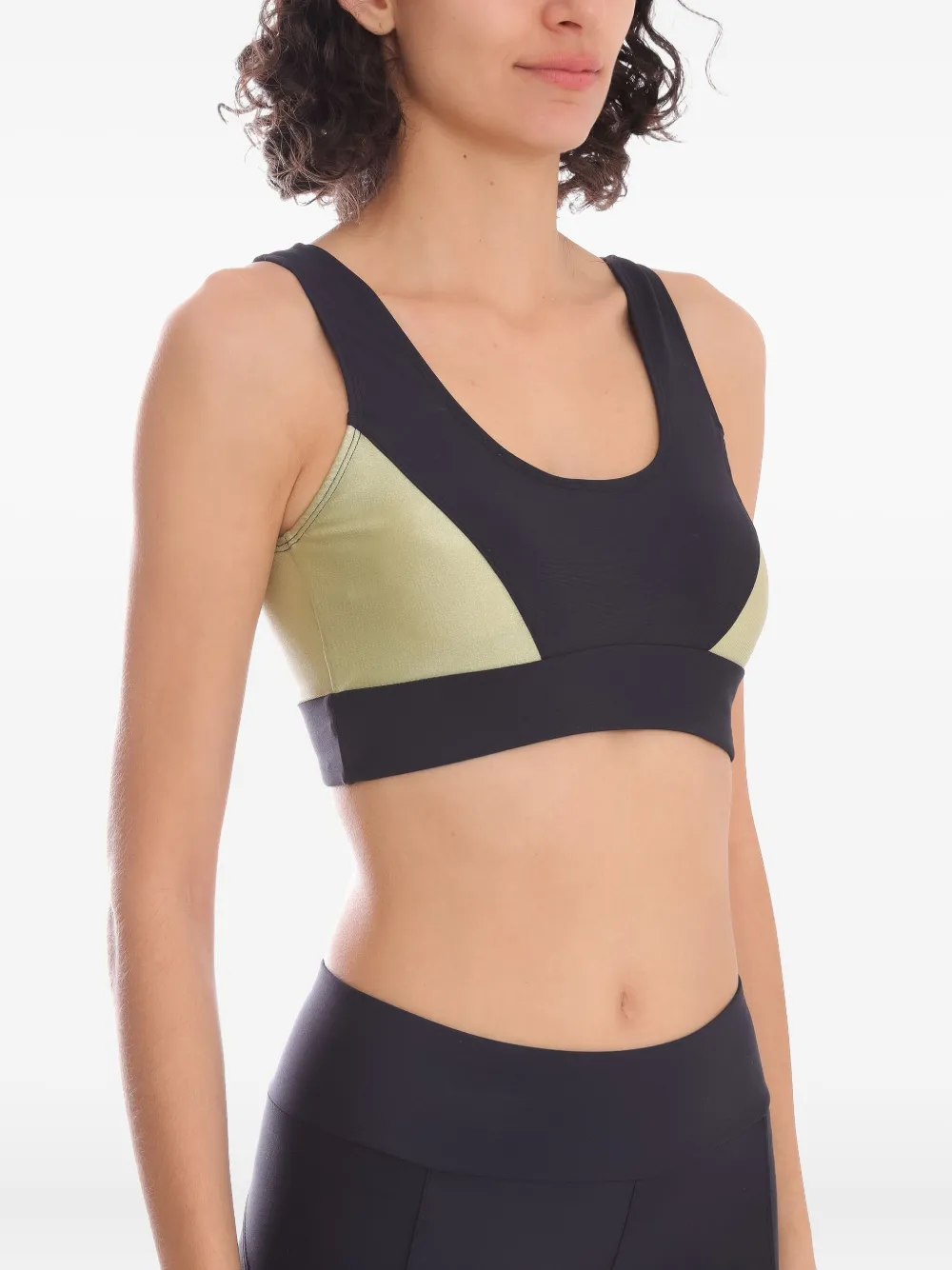 Lygia & Nanny Flow two-tone top Zwart