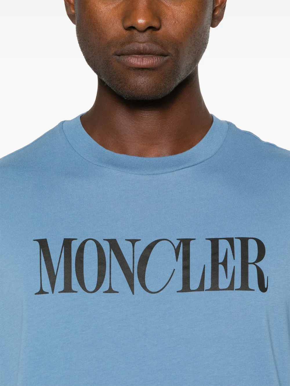 Moncler T-shirt met logoprint Blauw