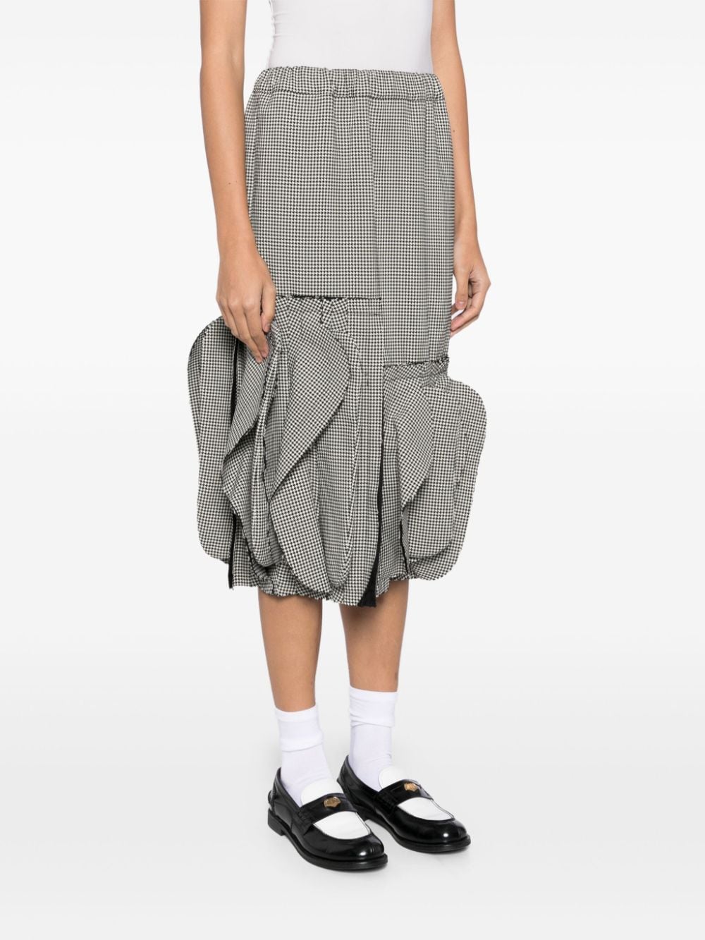 Shop Comme Des Garçons Houndstootth Skirt In Neutrals