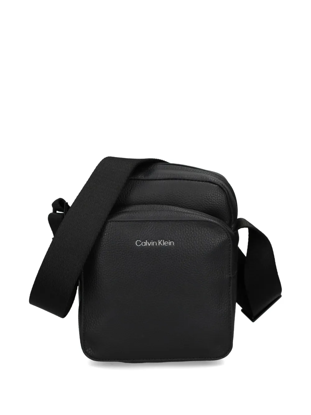 Calvin Klein Small Must Reporter Messenger Bag In 黑色