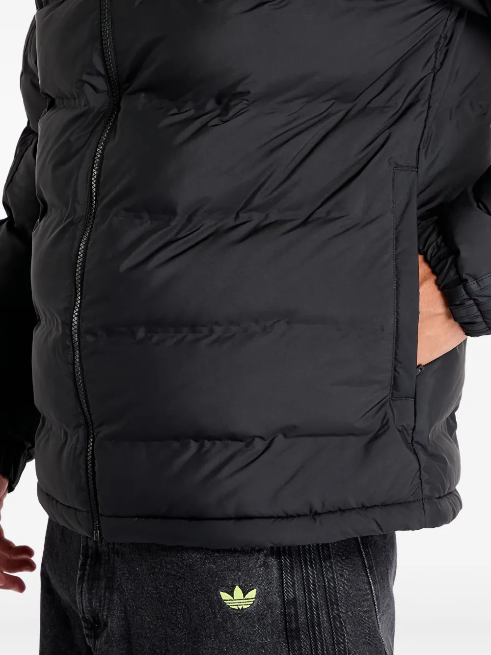 adidas Gewatteerd jack Zwart