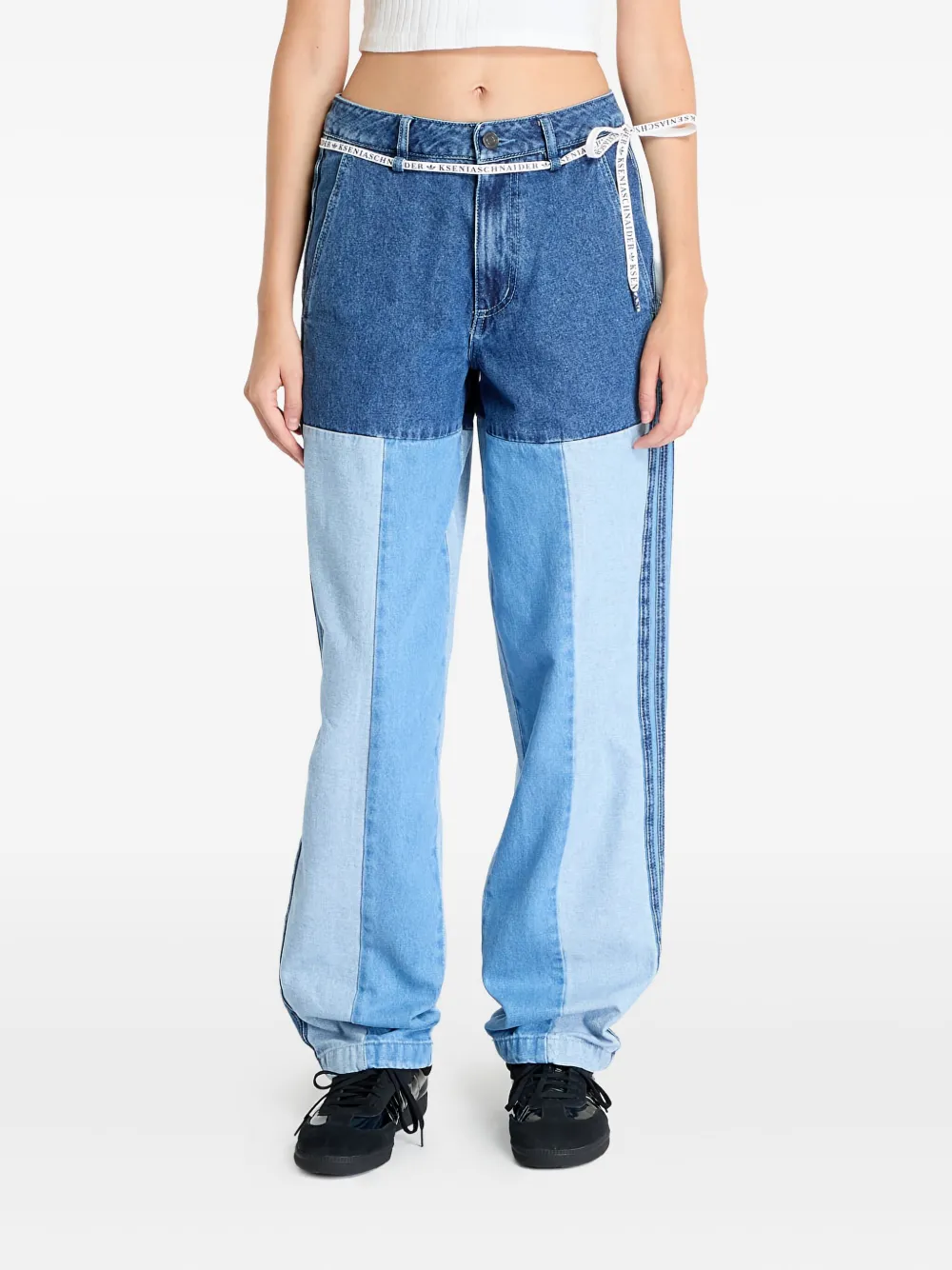 adidas x KSENIASCHNAIDER jeans met patchwork Blauw