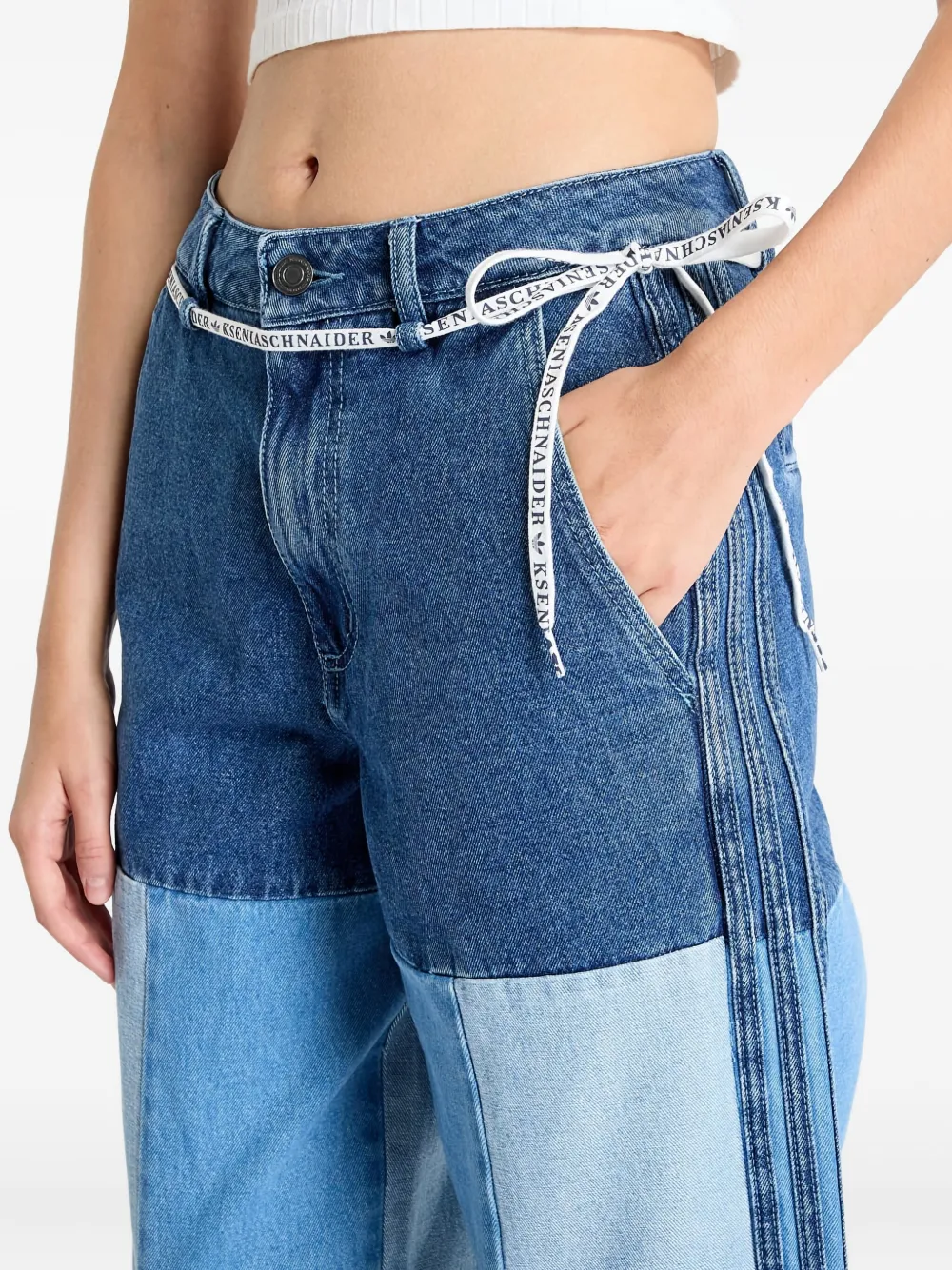 adidas x KSENIASCHNAIDER jeans met patchwork Blauw