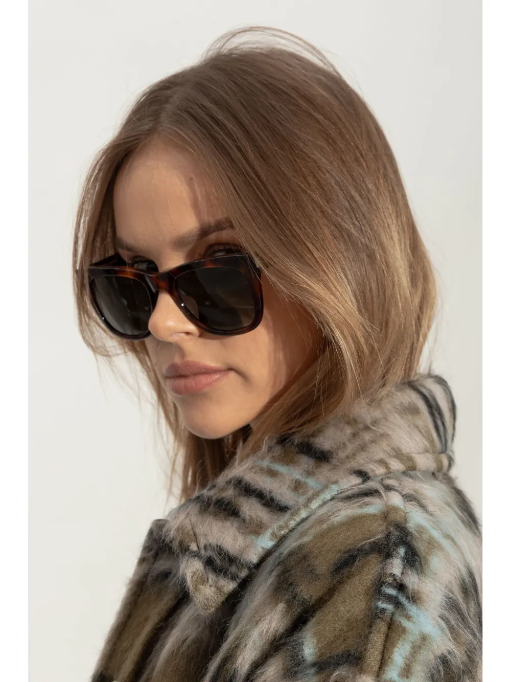 Saint Laurent Eyewear Zonnebril met gegraveerd logo - Bruin