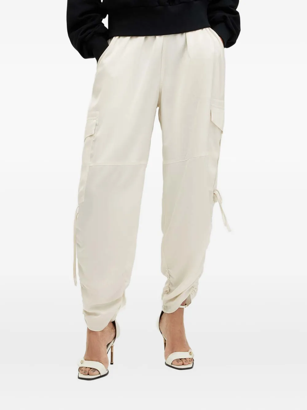 AllSaints Kaye ドローストリング カーゴパンツ - ホワイト AllSaints Kaye ドローストリング カーゴパンツ - ホワイト