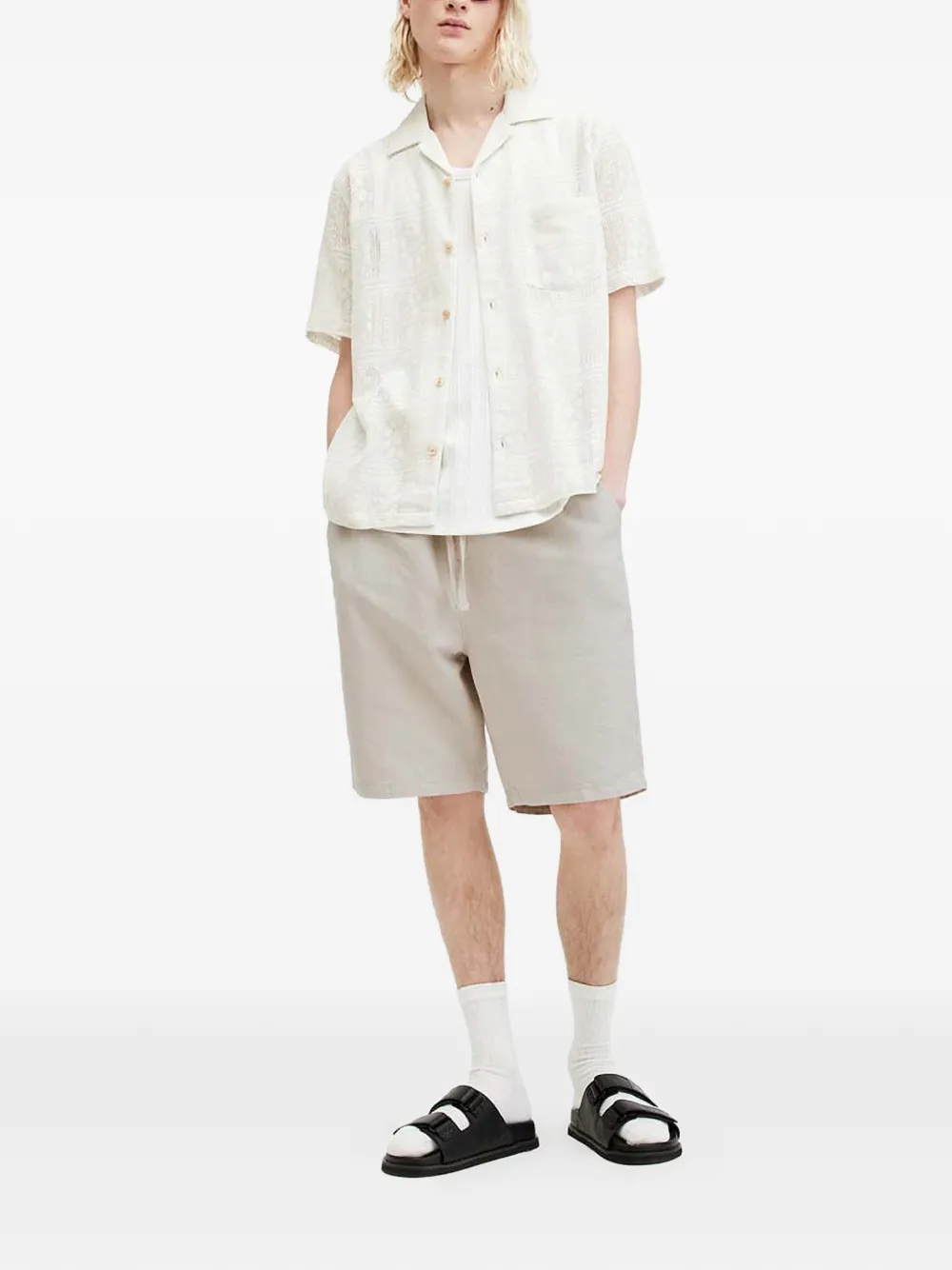 AllSaints Hanbury drawstring pocket shorts | Shorts chino | Image 2
