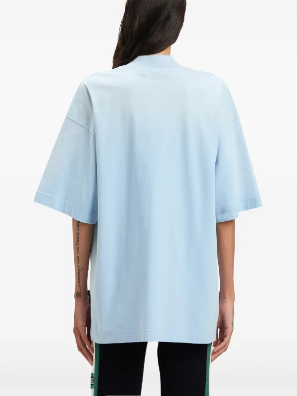 Tシャツ・カットソー PALM ANGELS Men Sweater PMBA080S24FLE004 4603 BLUE CLASSIC OVERLOGO T-SHIRT S/S DUSTY BLUE in DUSTY BLUE OFF