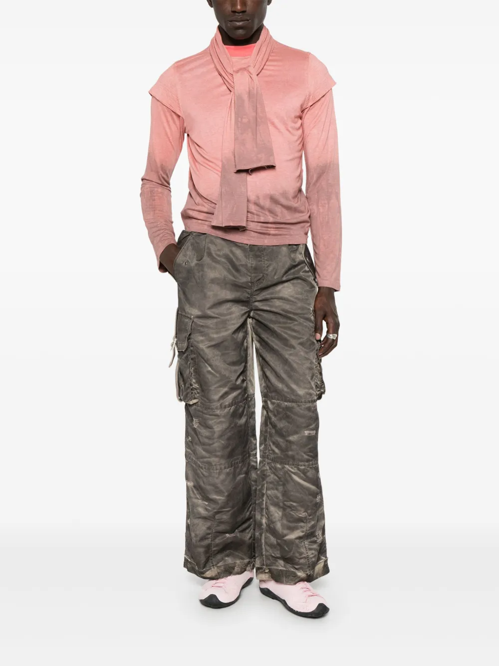 Charlie Constantinou built-in-scarf long-sleeve T-shirt | T-Shirts | Image 2
