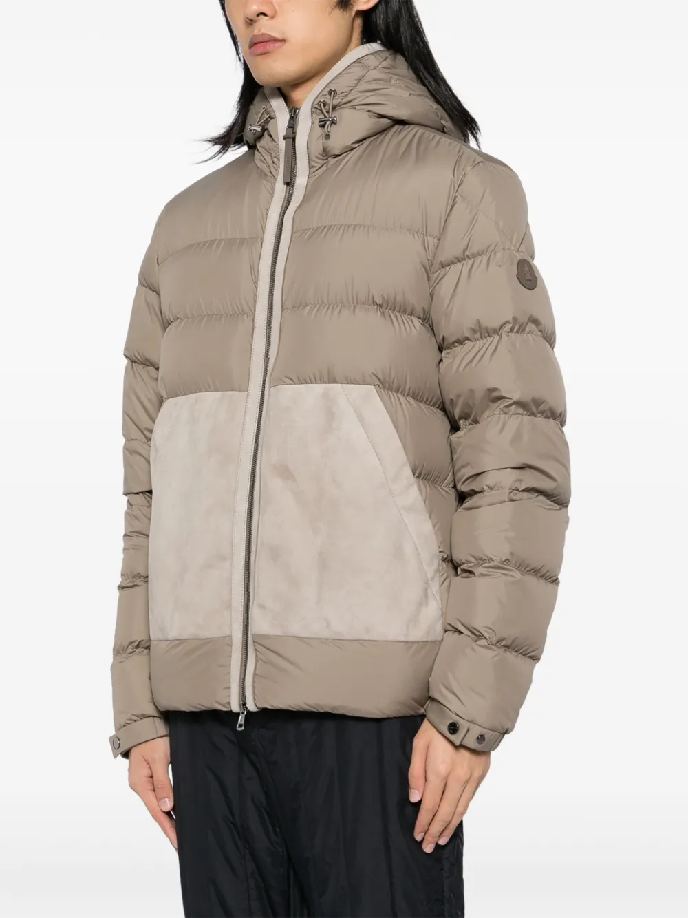 Moncler Donsjack met logopatch Beige