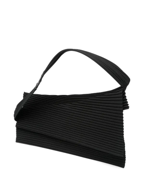 Homme Plissé Issey Miyake Overlap Shoulder Bag | Black