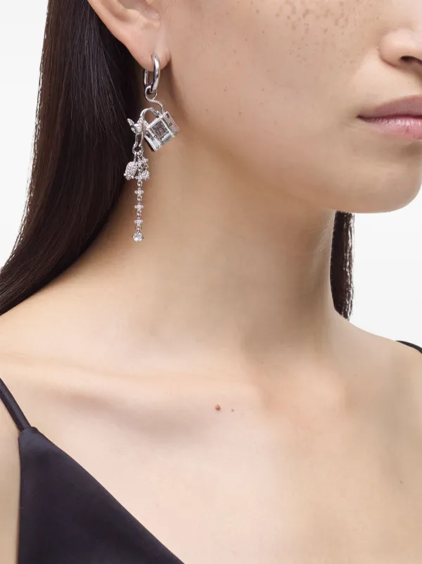 MARC JACOBS キャッツ・アウト・オブ・ザ・バッグのイヤリング Marc Jacobs Cats Out Of The Bag ピアス | シルバートーン
