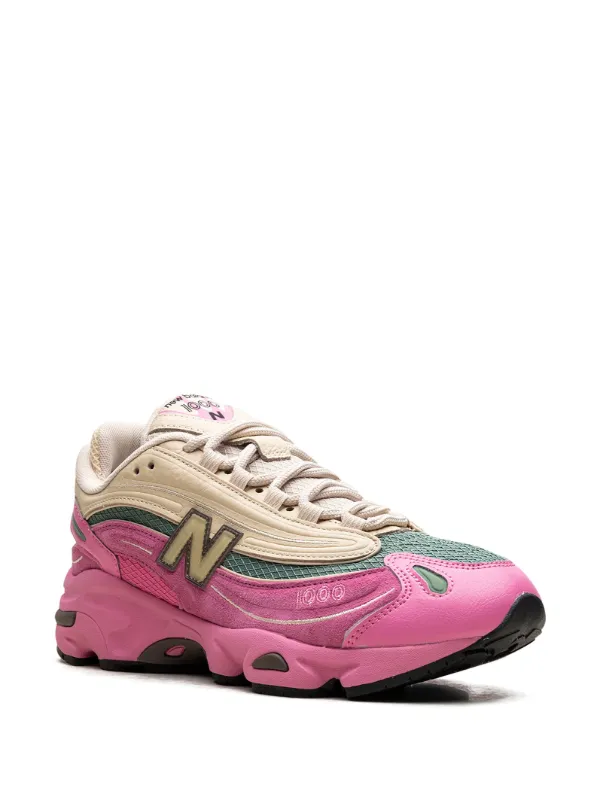 New Balance 1000 “Pink” スニーカー | ピンク | FARFETCH JP