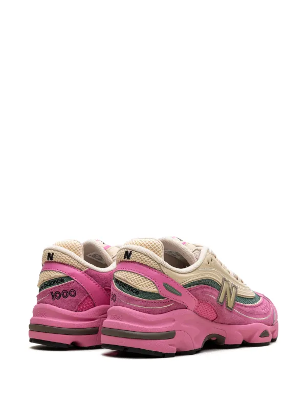 New Balance 1000 “Pink” スニーカー | ピンク | FARFETCH JP
