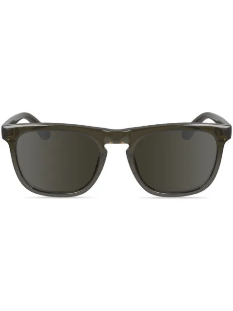 Calvin Klein lentes de sol con armazón cuadrada
