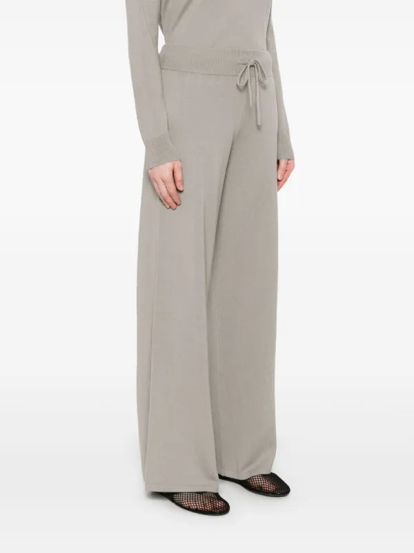 【関税込み】LISA YANG Trousers Lisa Yang Sofi Trousers | Grey | FARFETCH