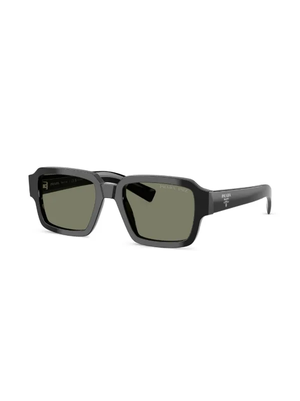 Prada Eyewear スクエアフレーム サングラス | ブラック | FARFETCH JP