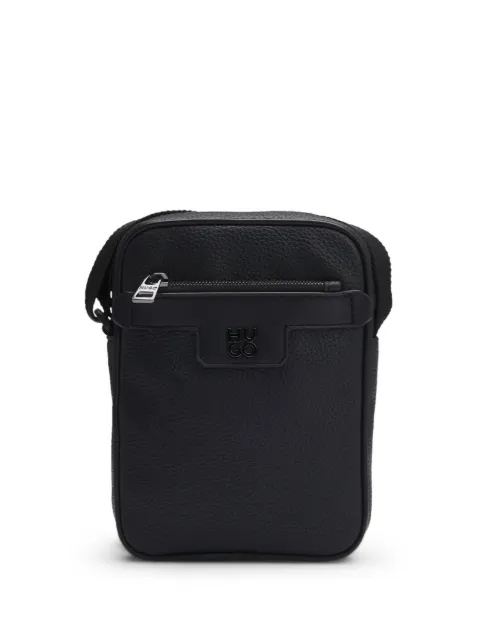 HUGO bolsa de hombro con placa del logo