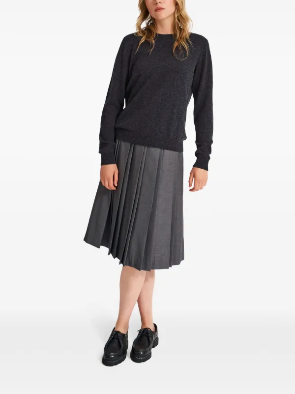 round-neck cashmere sweater