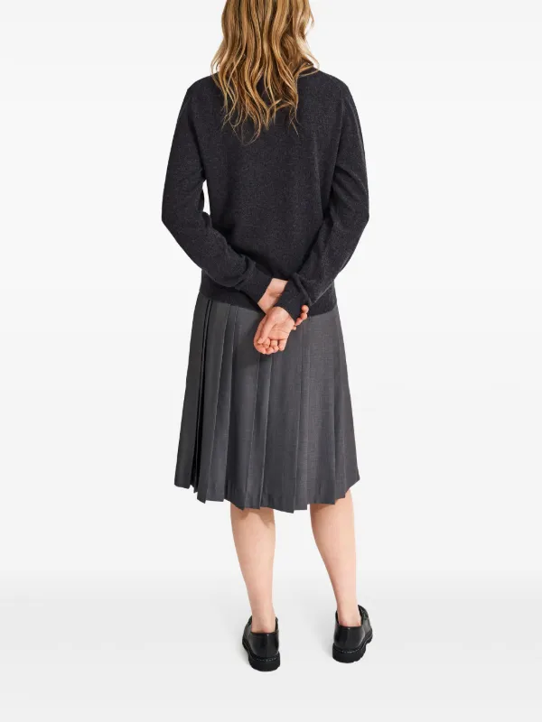 round-neck cashmere sweater